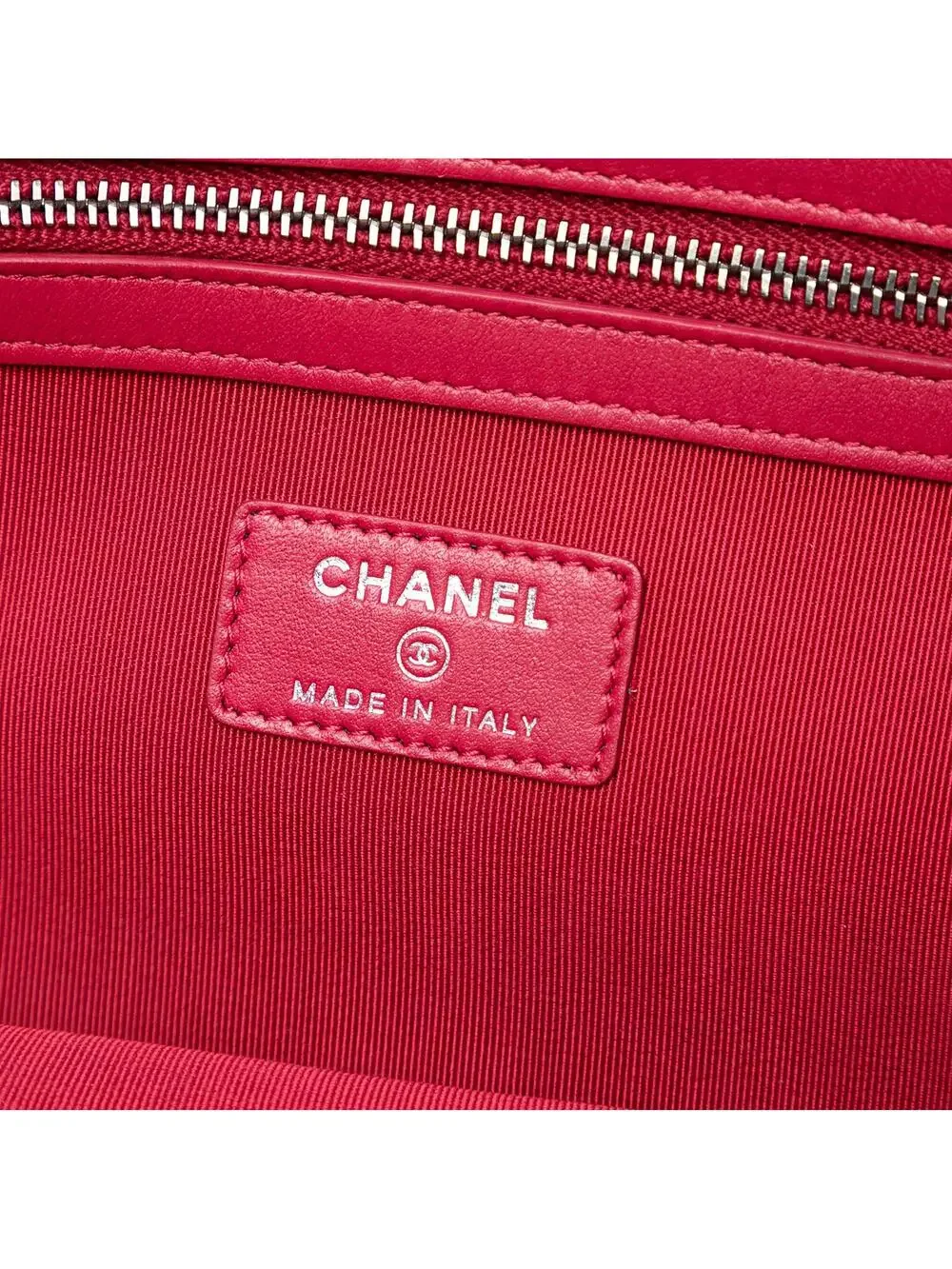 Chanel Gabrielle O Case Clutch Quilted #287239C11B